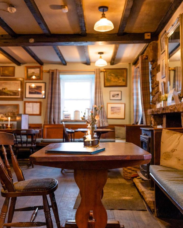 The Tan Hill Inn Keld エクステリア 写真
