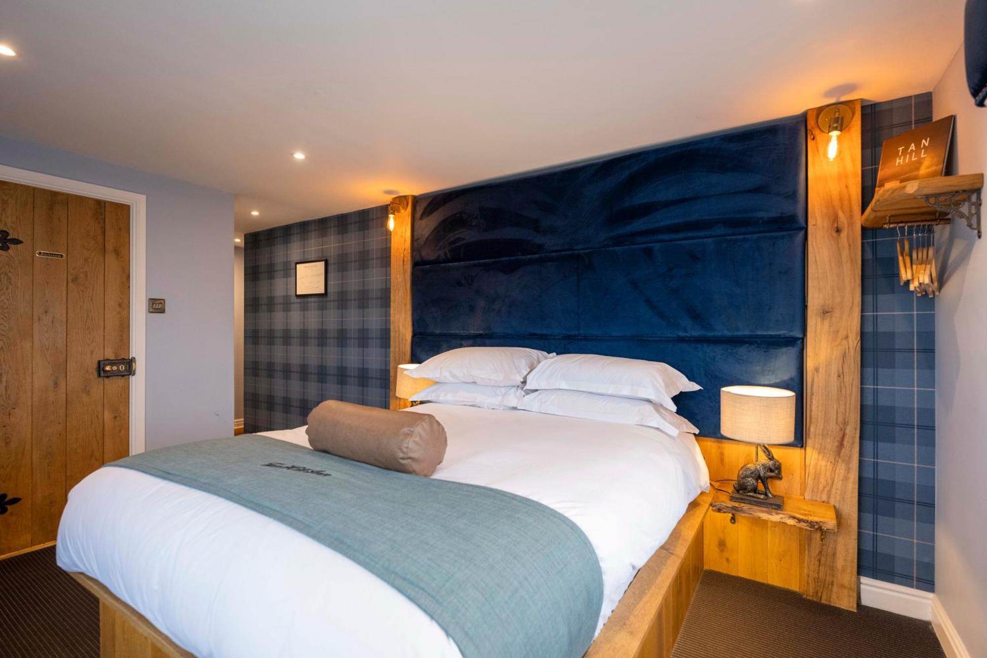 The Tan Hill Inn Keld エクステリア 写真