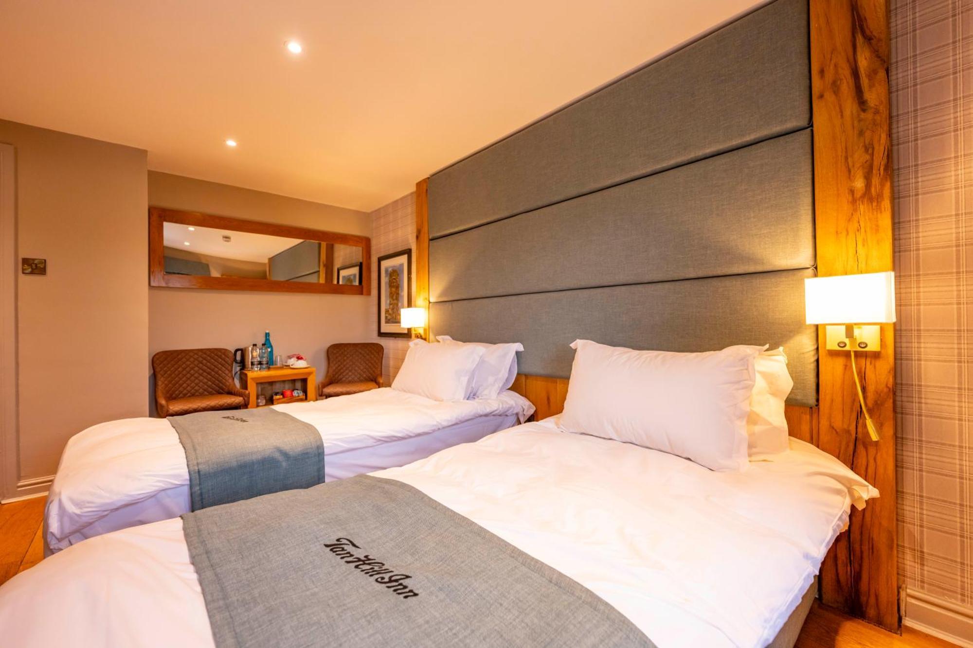The Tan Hill Inn Keld エクステリア 写真